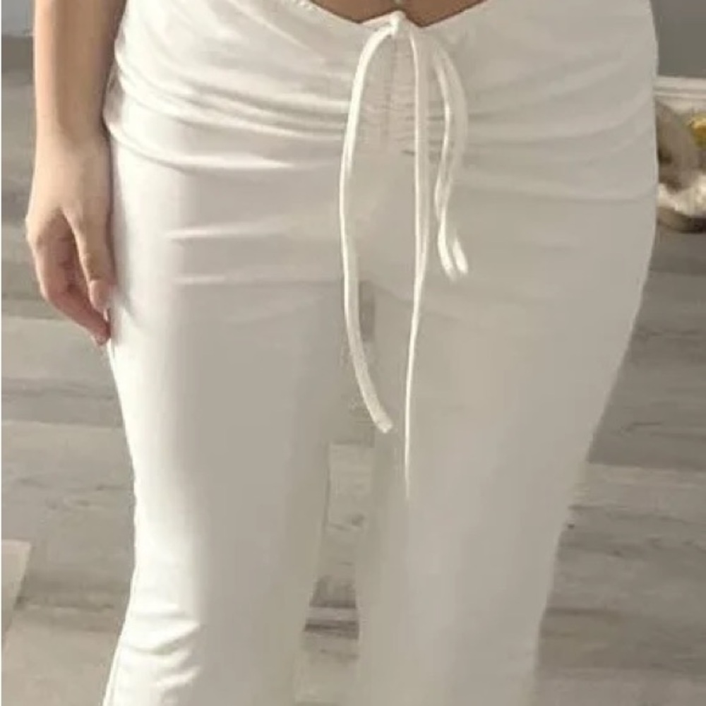Princess Polly White Ruched Drawstring pants - Picture 3 of 3
